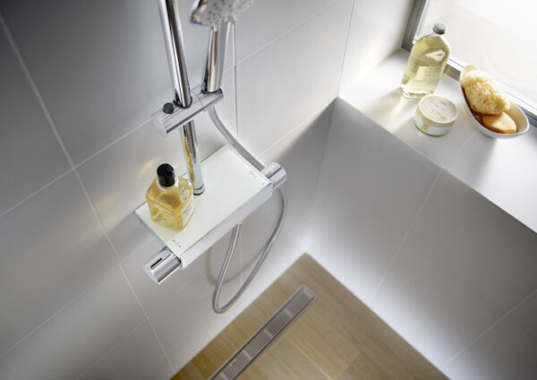 Термостатна душ колона с полица Deck T-ROUND Roca