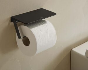 Държач за тоалетна хартия с полица Hotels 2.0 Square, черен мат Roca