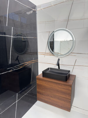 Огледало за баня с LED осветление 60cm