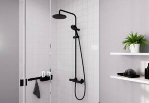 Термостатна душ колона Vernis Blend 200 черен мат Hansgrohe