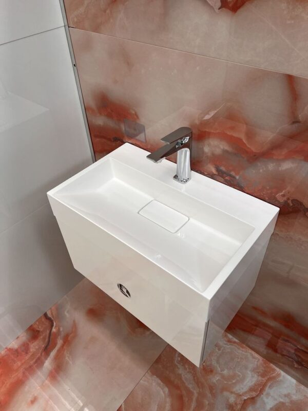 Долен шкаф за баня Messina с умивалник 60cm бял