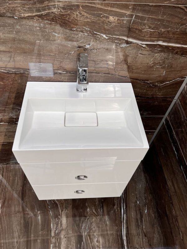 Долен шкаф за баня Tito Push с умивалник 50cm бял