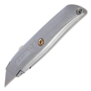 Нож макетен метален Stanley 2-10-099